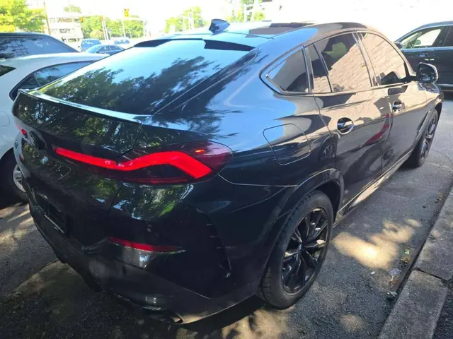 BMW X6 SPORTS ACTIVITY COUPE 2022