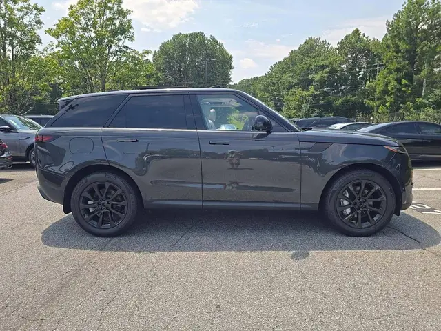 LAND ROVER RANGE ROVER SPORT SE 2023
