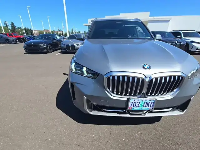 BMW X5 SPORTS ACTIVITY VEHICLE 2024