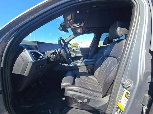 BMW X5 SPORTS ACTIVITY VEHICLE 2024