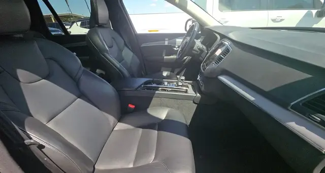 VOLVO XC90 B5 CORE 7-PASSENGER 2023