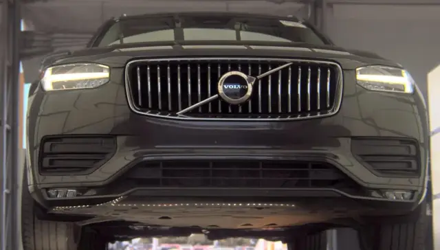 VOLVO XC90 B5 CORE 7-PASSENGER 2023