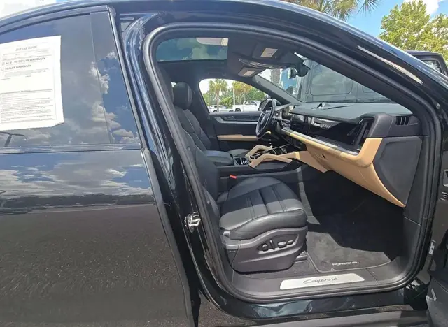 PORSCHE CAYENNE COUPE 2024