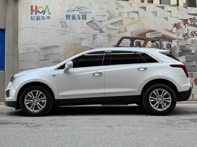 CADILLAC XT5 LUXURY 2022