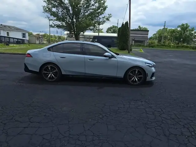 BMW 5 SERIES SEDAN 540I 2024