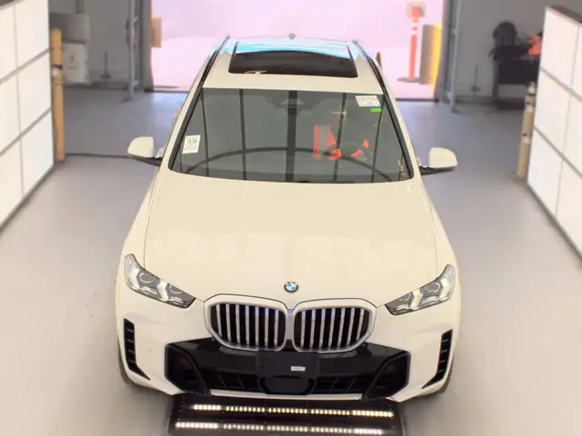 BMW X5 SPORTS ACTIVITY VEHICLE 2024