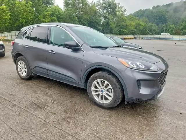 FORD ESCAPE SE 2022