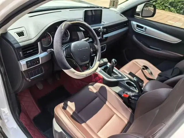 DONGFENG FENGXING 1.6L MANUAL HIGH-END TRIM 2023