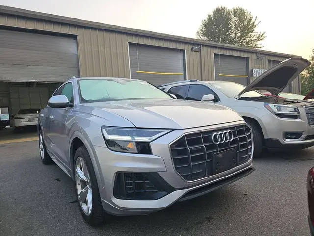 AUDI Q8 PREMIUM 2022
