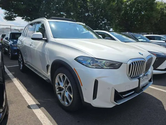 BMW X5 SPORTS ACTIVITY VEHICLE 2024