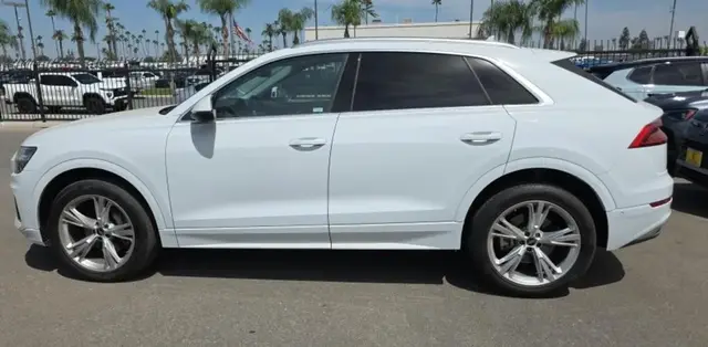 AUDI Q8 PREMIUM 2023