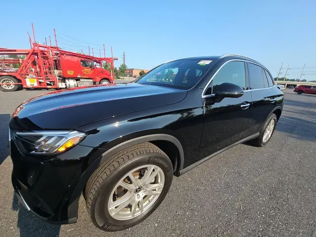 MERCEDES-BENZ GLC 300 4MATIC 2023