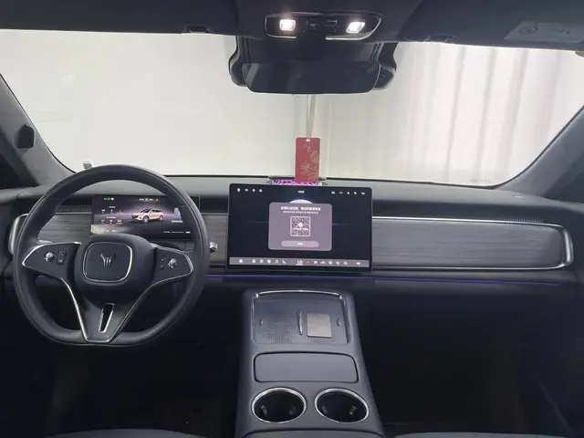 VOLVO ZHIYIN QIANKUN EDITION ТОПОВАЯ 2025