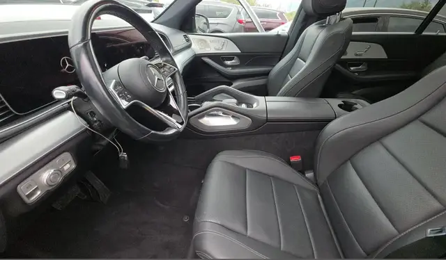 MERCEDES-BENZ GLS 450 2024