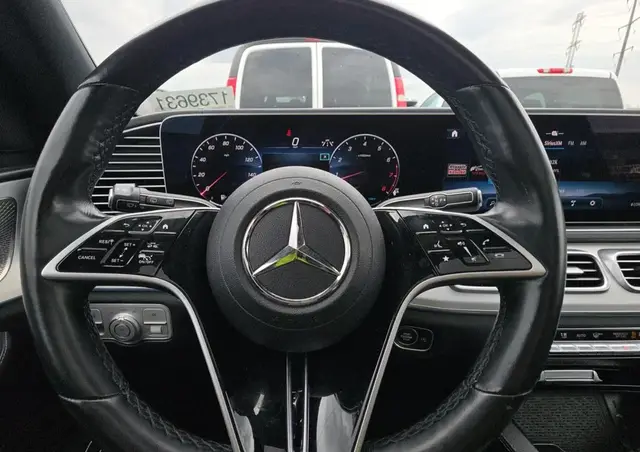 MERCEDES-BENZ GLS 450 2024