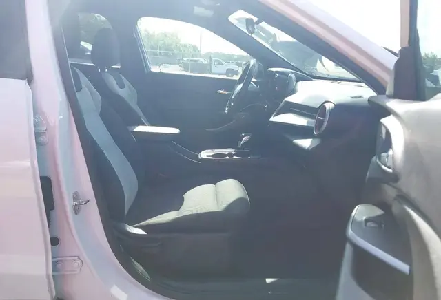CHEVROLET TRAX 1RS СПОРТИВНЫЙ СТИЛЬ 2024