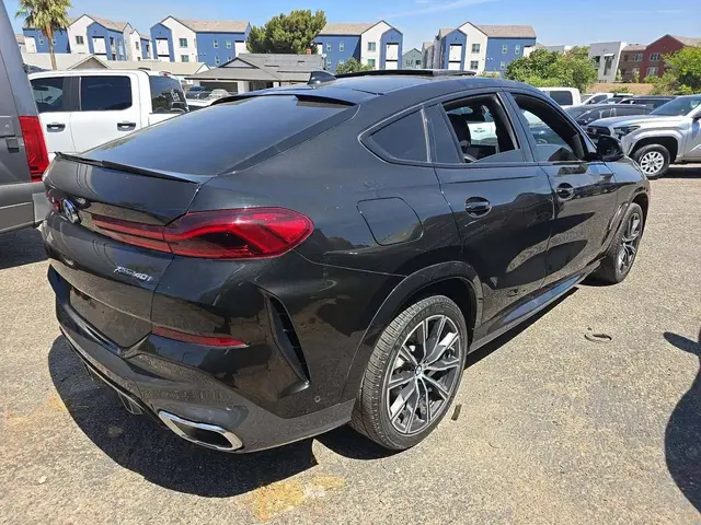 BMW X6 SPORTS ACTIVITY COUPE 2023