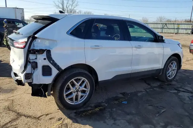 FORD EDGE SEL 2023