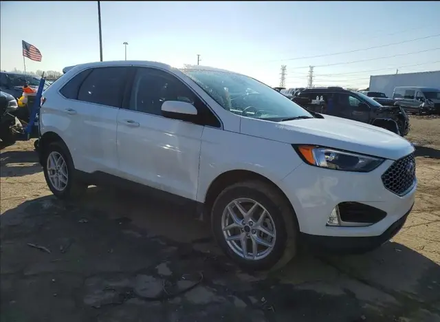 FORD EDGE SEL 2023