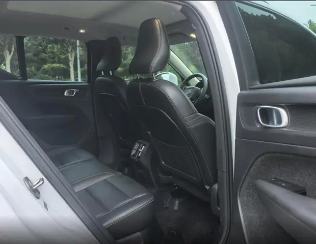 VOLVO XC40 B4 AWD INSCRIPTION 2023