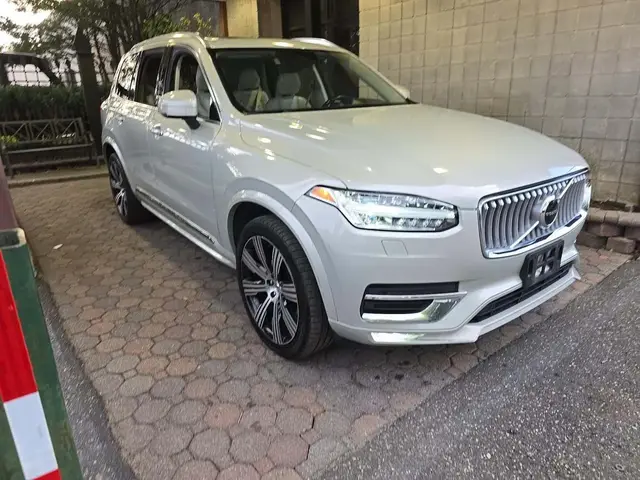 VOLVO XC90 T6 INSCRIPTION 6-PASSENGER 2022