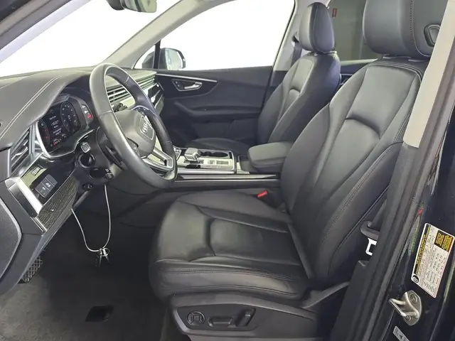 AUDI Q7 PREMIUM 2023