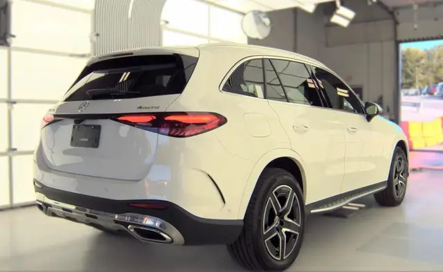 MERCEDES-BENZ GLC 300 4MATIC 2023