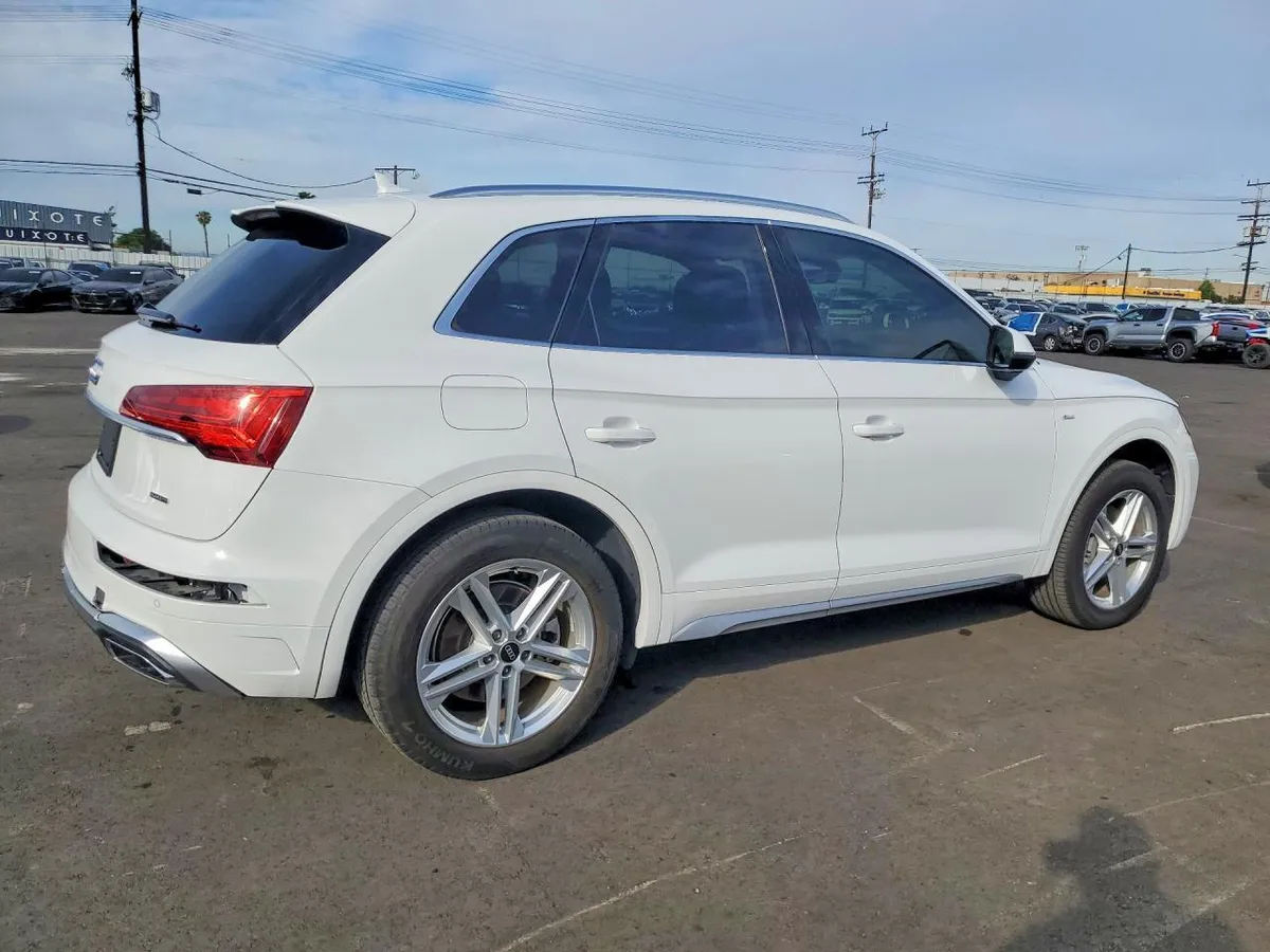 AUDI Q5 2022