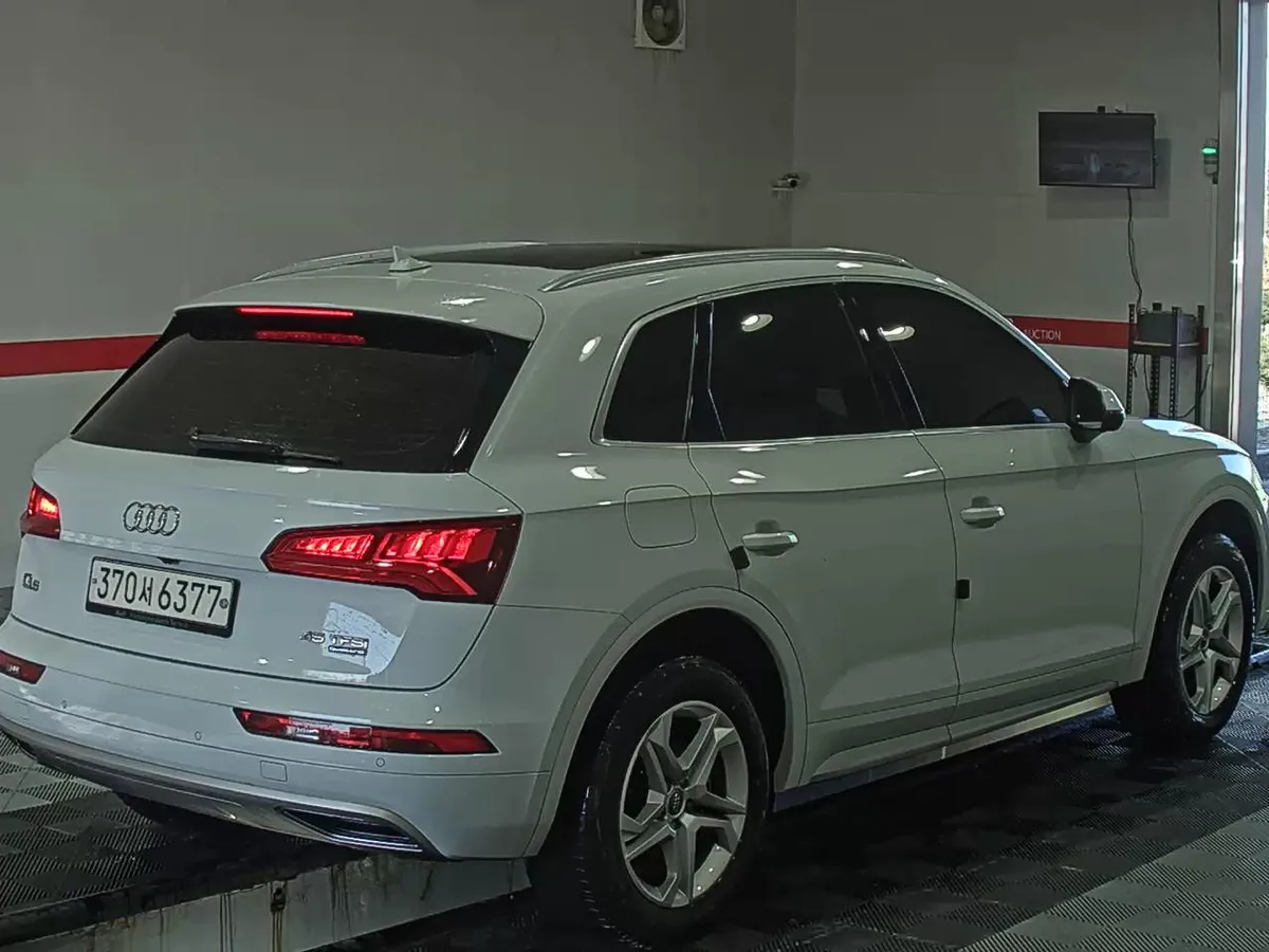 AUDI Q5 4WD 45 TFSI 2020