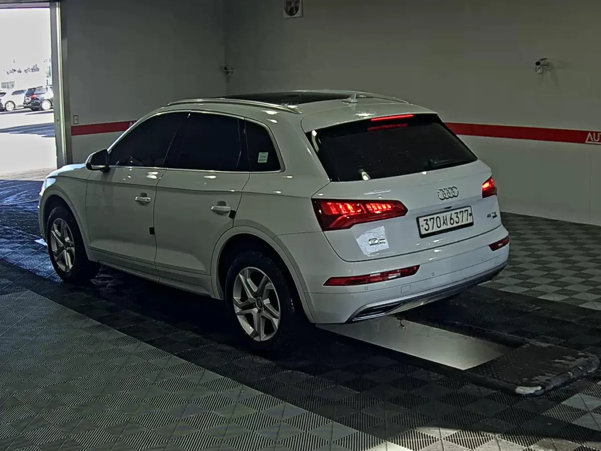 AUDI Q5 4WD 45 TFSI 2020