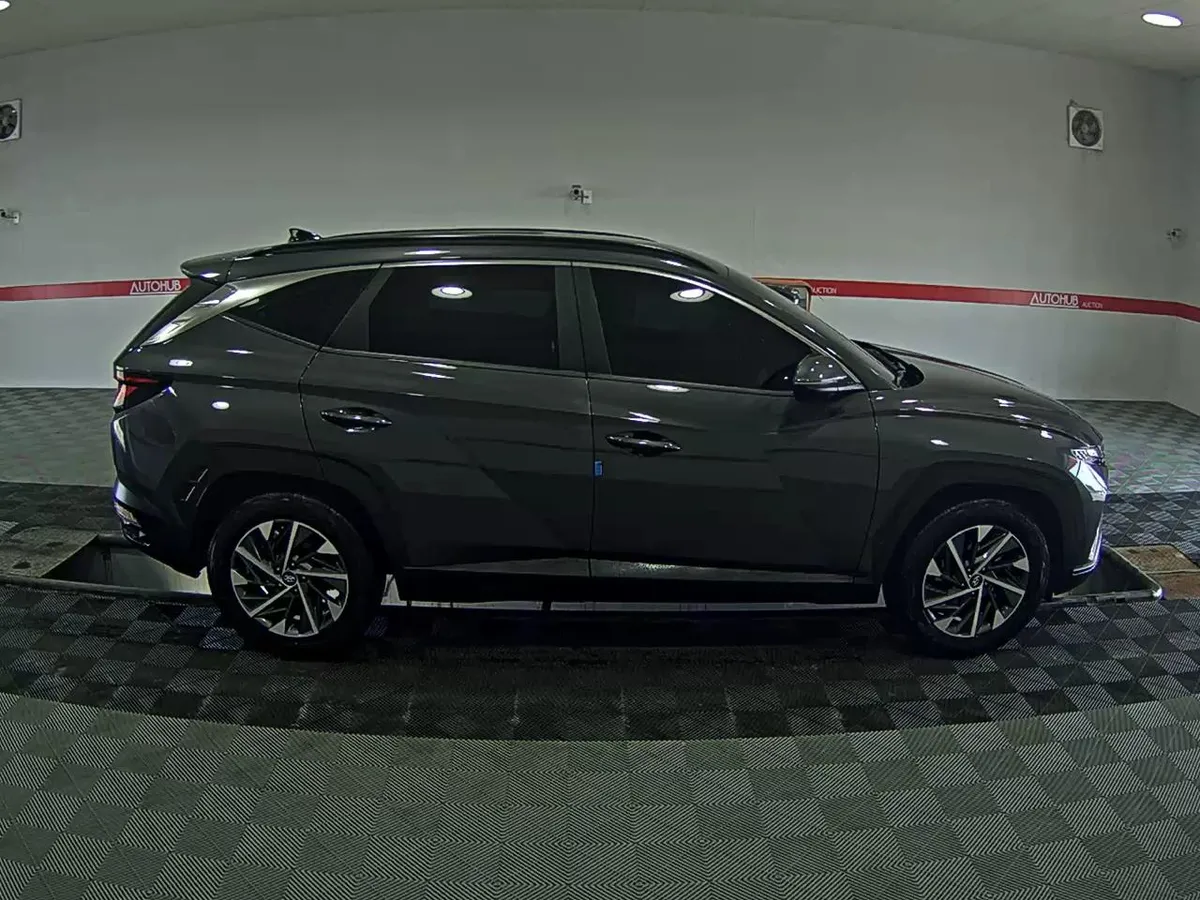 HYUNDAI TUCSON 2021