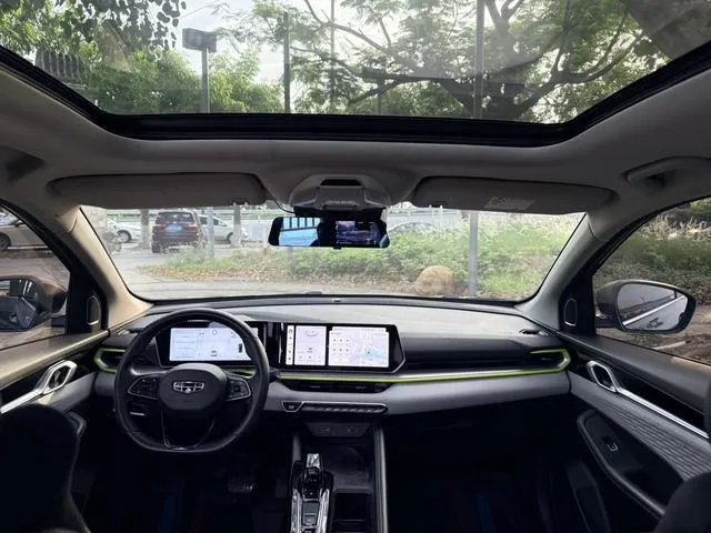 GEELY BINYUE COOL КАМЕРЫ 360 АДАПТИВНЫЙ КРУИЗ КОНТРОЛЬ ПАНОРАМНАЯ КРЫША ЦИФРОВАЯ ПРИБОРНАЯ ПАНЕЛЬ 2022