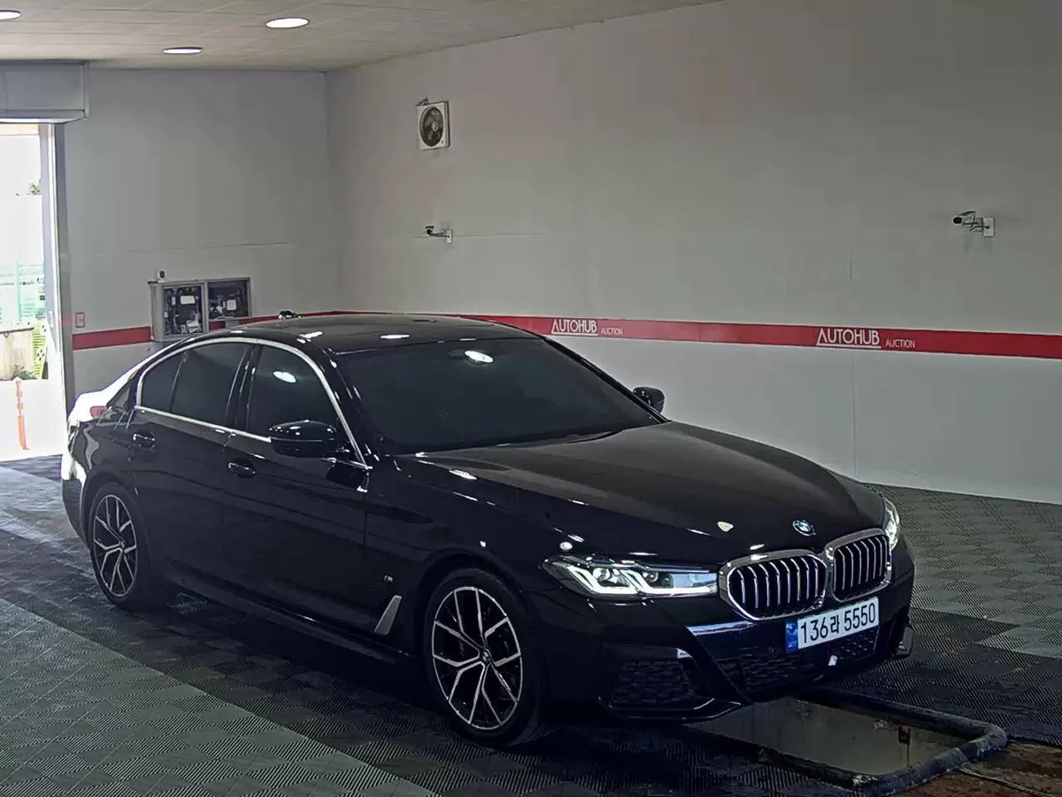 BMW 530I M SPORTS PACK 2023