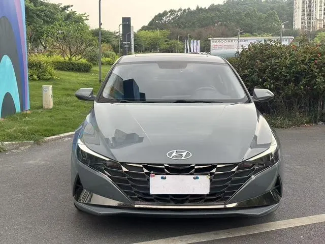 HYUNDAI ELANTRA ELITE 2021
