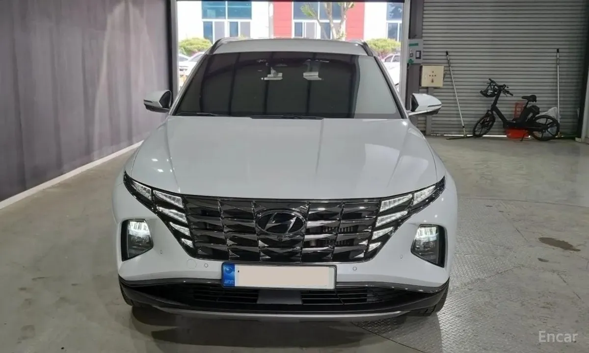 HYUNDAI TUCSON NX4 1 2023