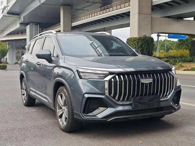 GEELY HAOYUE L КАМЕРЫ 360 ЦИФРОВАЯ ПАНЕЛЬ АДАПТИВНЫЙ КРУИЗ ПАНОРАМНАЯ КРЫША ЭЛЕКТРОПРИВОД БАГАЖНИКА И СИДЕНИЙ 2023