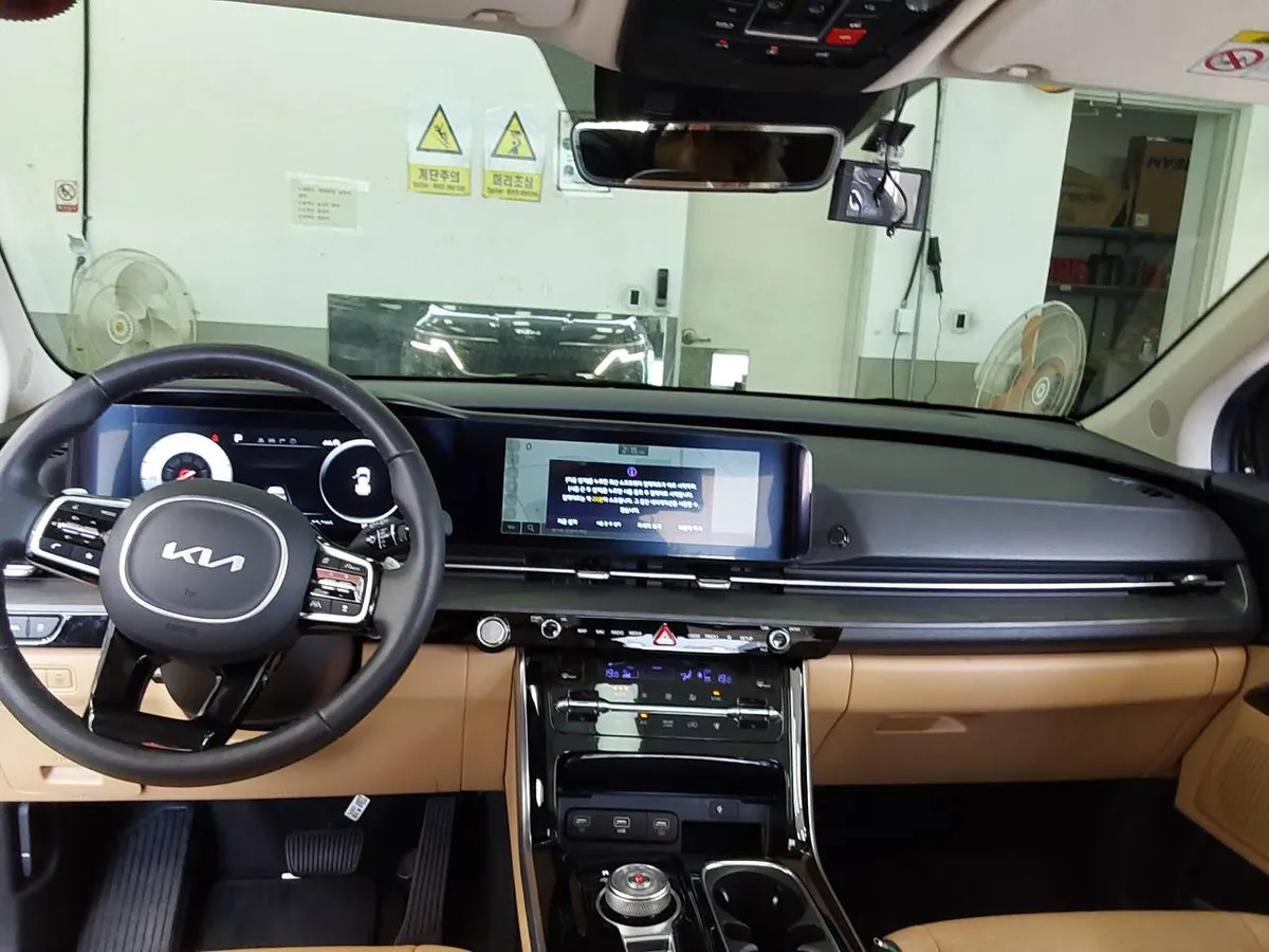 KIA CARNIVAL NEW CARNIVAL 2023