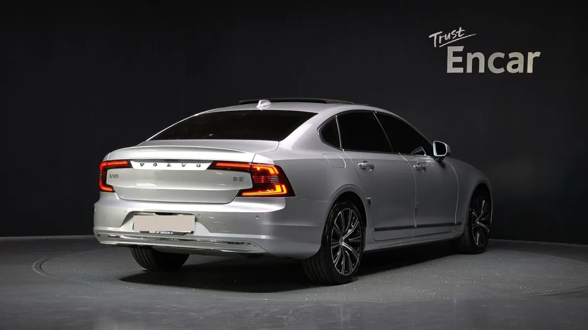 VOLVO S90 B5 INSCRIPTION 2022