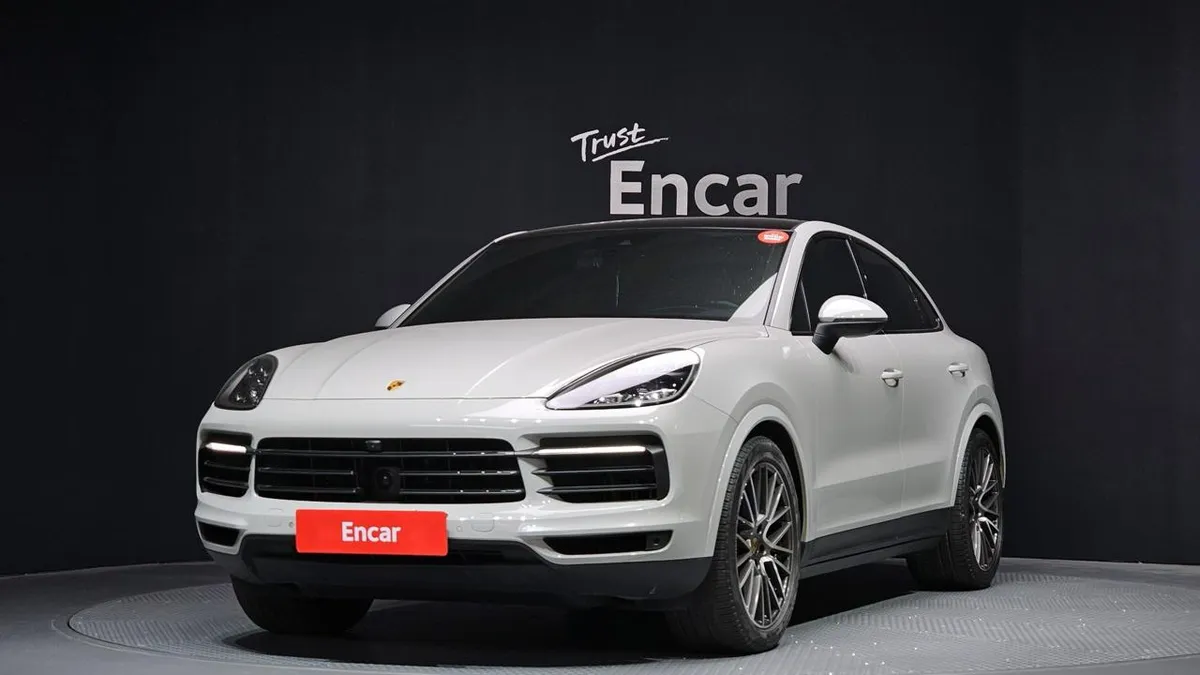 PORSCHE CAYENNE 2022