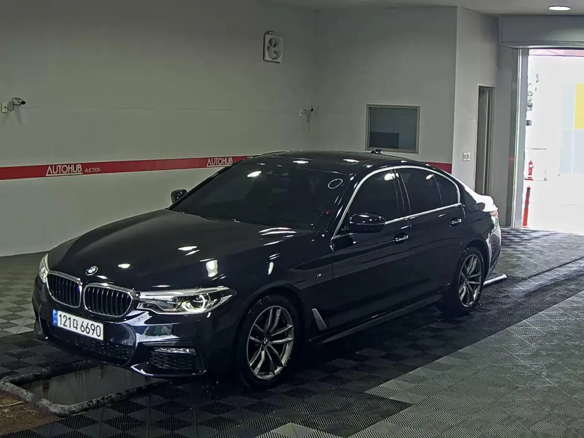 BMW 5 SERIES 2018
