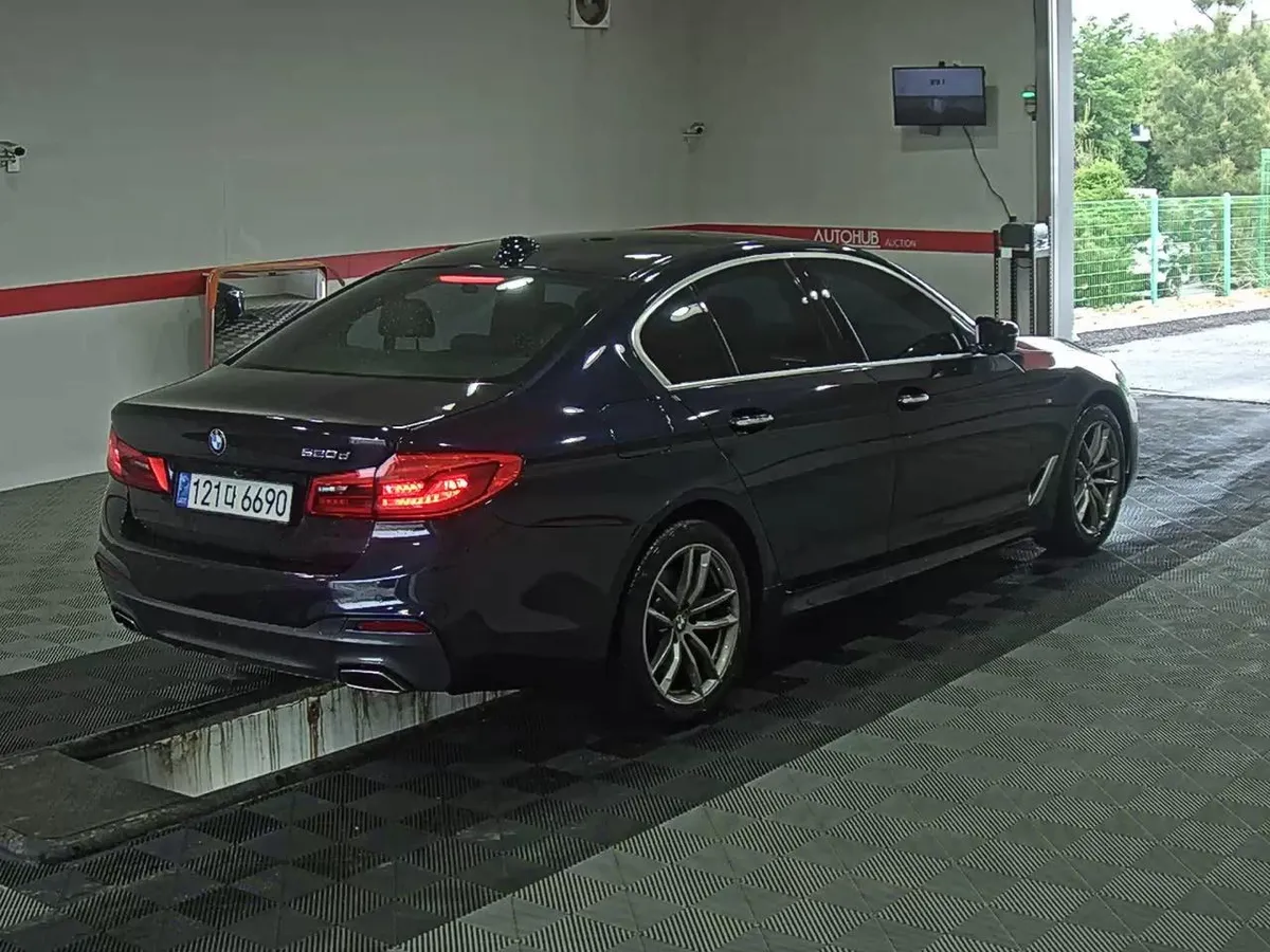 BMW 5 SERIES 2018