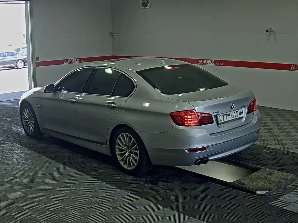 BMW 5 SERIES LUXURY 2015