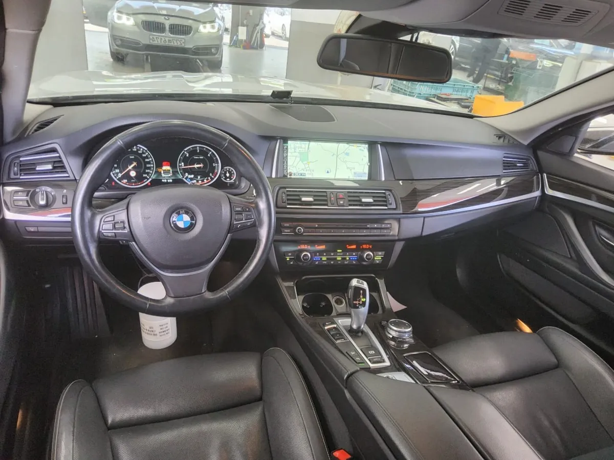 BMW 5 SERIES LUXURY 2015