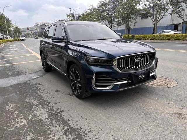 GEELY XINGYUE L LUXURY 2022