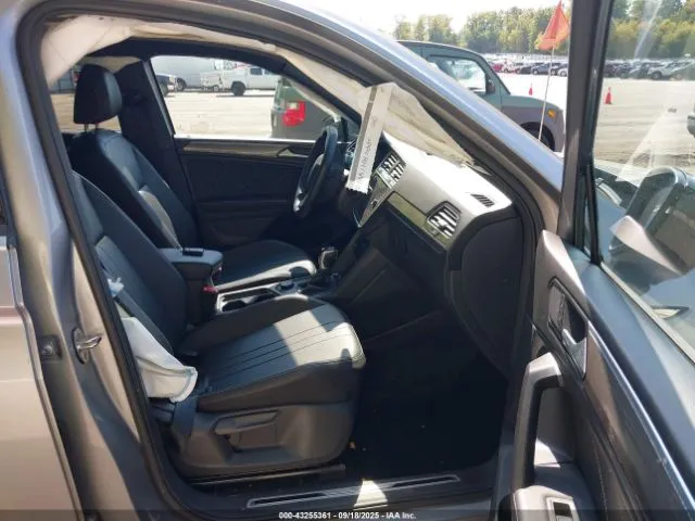 VOLKSWAGEN TIGUAN SE 2023