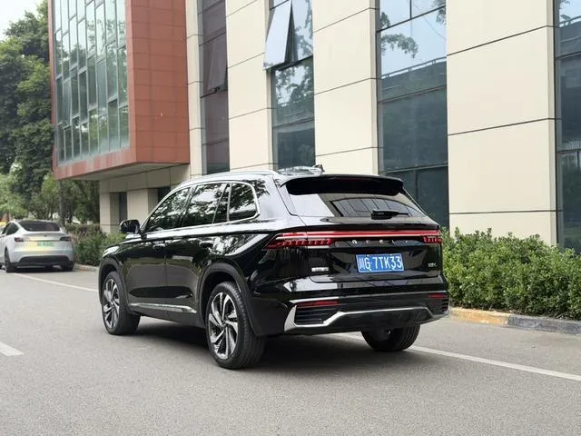 GEELY XINGYUE L МАКСИМАЛЬНАЯ 2024