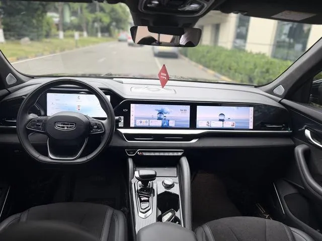 GEELY XINGYUE L МАКСИМАЛЬНАЯ 2024