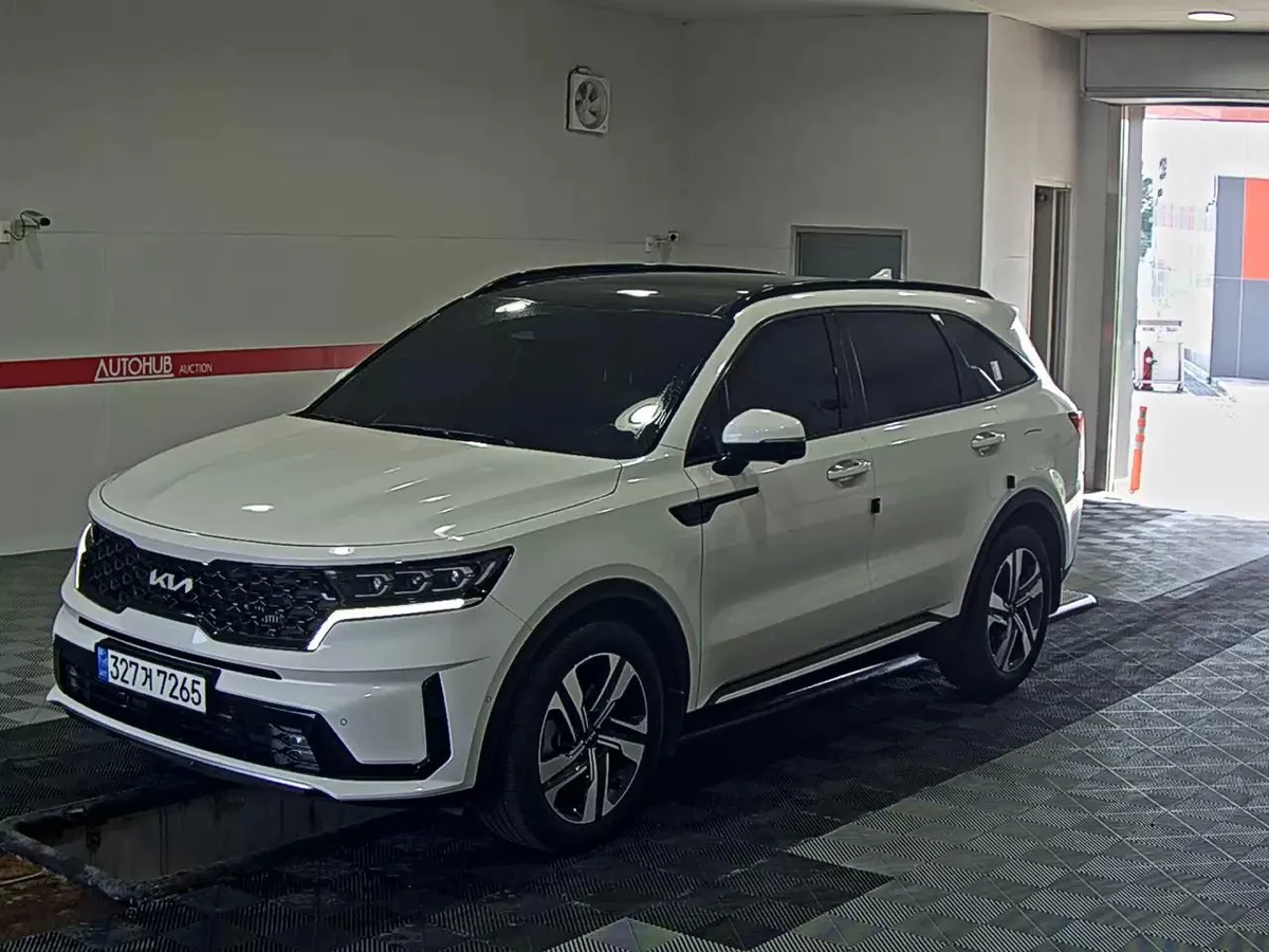 KIA SORENTO HYBRID 1 2023