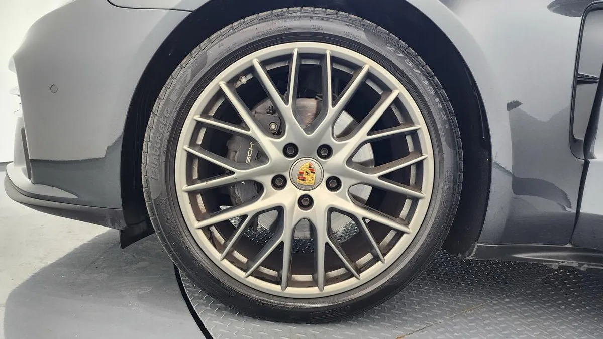 PORSCHE PANAMERA 4 971 2 2023
