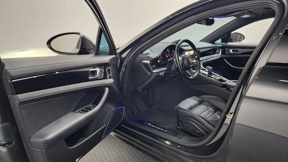 PORSCHE PANAMERA 4 971 2 2023